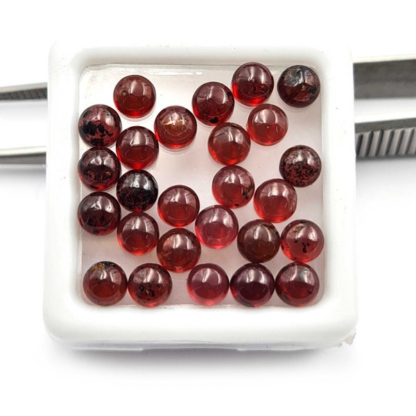 100 Pcs Grenat Cabochon Pierre Précieuse En Vrac Cabochon 4 mm, Grenat Rouge Demi Rond Pierre Précieuse, Grenat Naturel Dos Plat Pierre Précieuse Pour la Fabrication de Bijoux