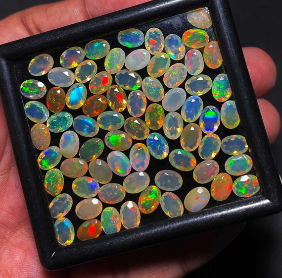 Opale Bianco 10 X 7 X 4 Mm 1 Pz Cabochon Opale Bianco Di Qualità Rara 1 Pz Cabochon Ovale Opale Etiope Opale Naturale Welo Multi Fuoco Opale Sciolto Gemma Per La - Foto 11