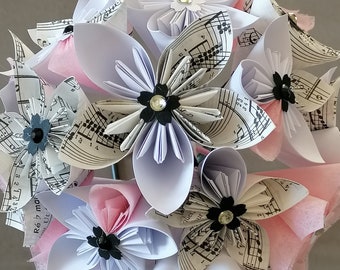 DIY How To: Origami Paper Flower Bouquet  Capitol Romance ~ Practical &  Local DC Area Weddings