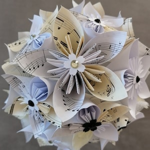 Origami paper flower bouquet