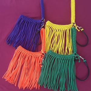 Fly Fringe/Mask, paracord & bungee