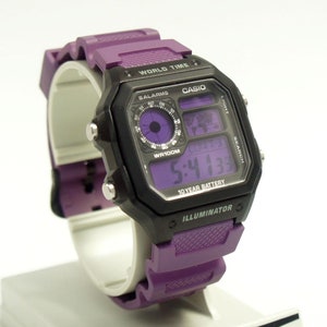 Casio illuminator violet top