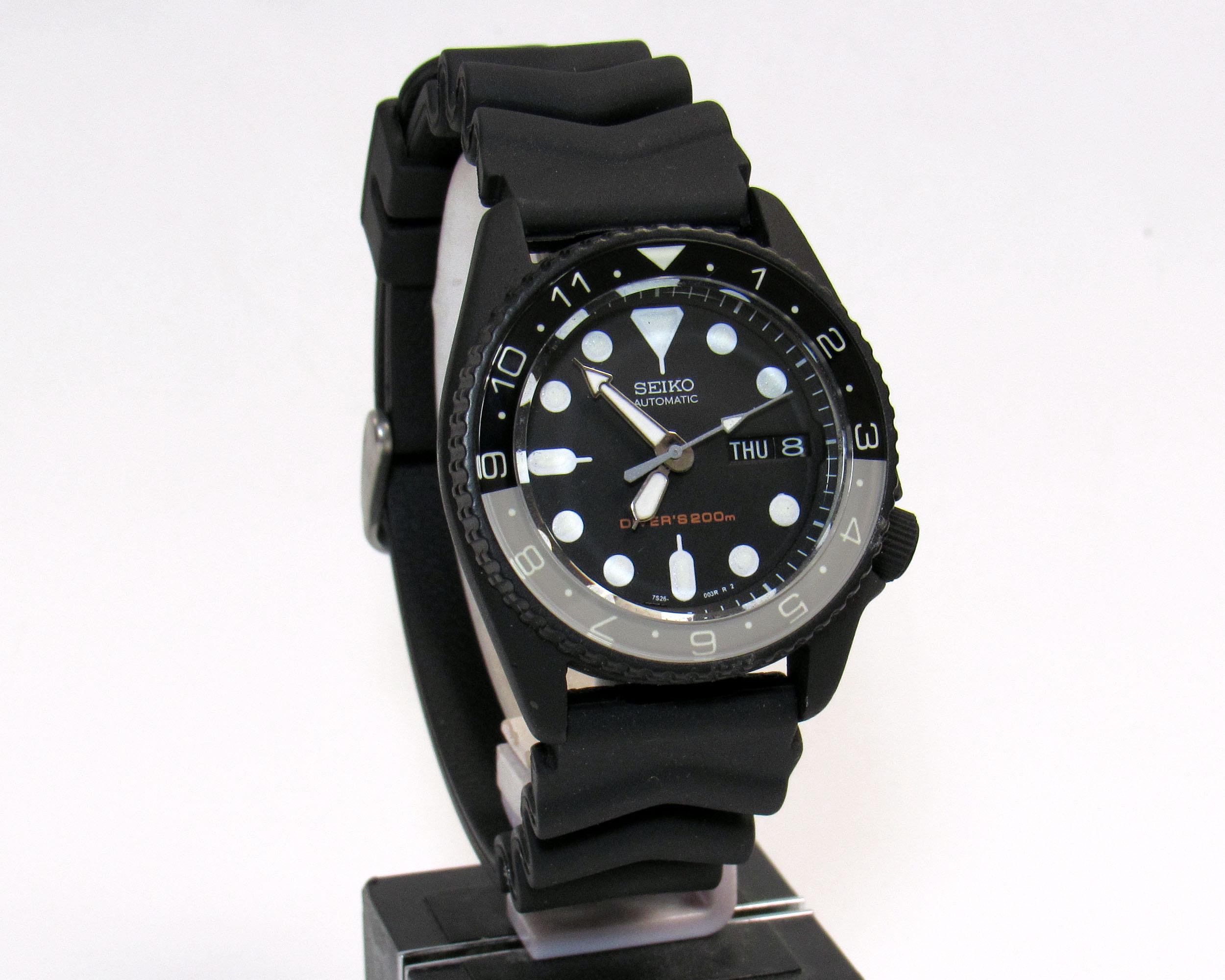 Black Calendar Vintage Mens Womens Watch Seiko Skx013 Mod