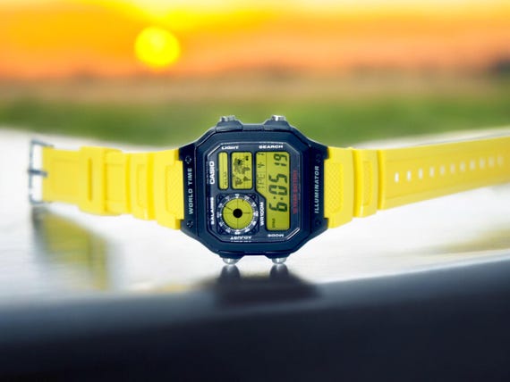 Yellow watch casio sale