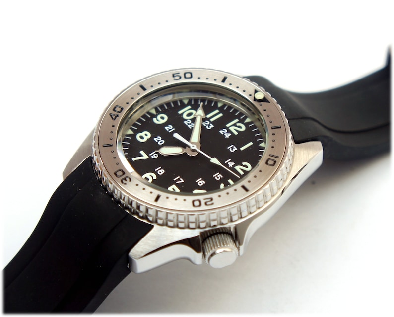 Steel insert vintage watch seiko skx013 divers watch nh36 24HR dial stainless steel 38mm medium size