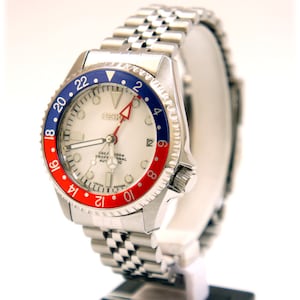 新品・送料無料】 GMT 自動巻き メンズ腕時計 PEPSIベゼル 備品完備
