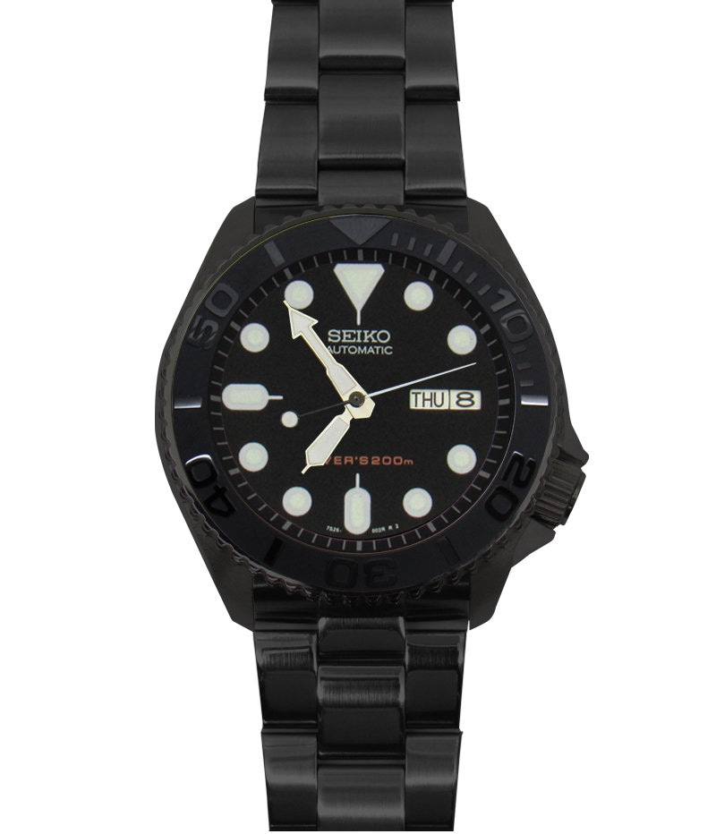 vintage watch seiko yacht master skx mod mens divers watch skx007 nh36a color Black cerakote sapphire double dome large size submariner