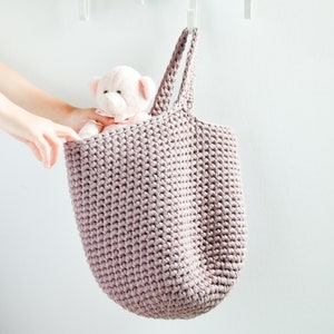 Crochet hanging  storage basket in earthy colors, Kellyshandmadegr