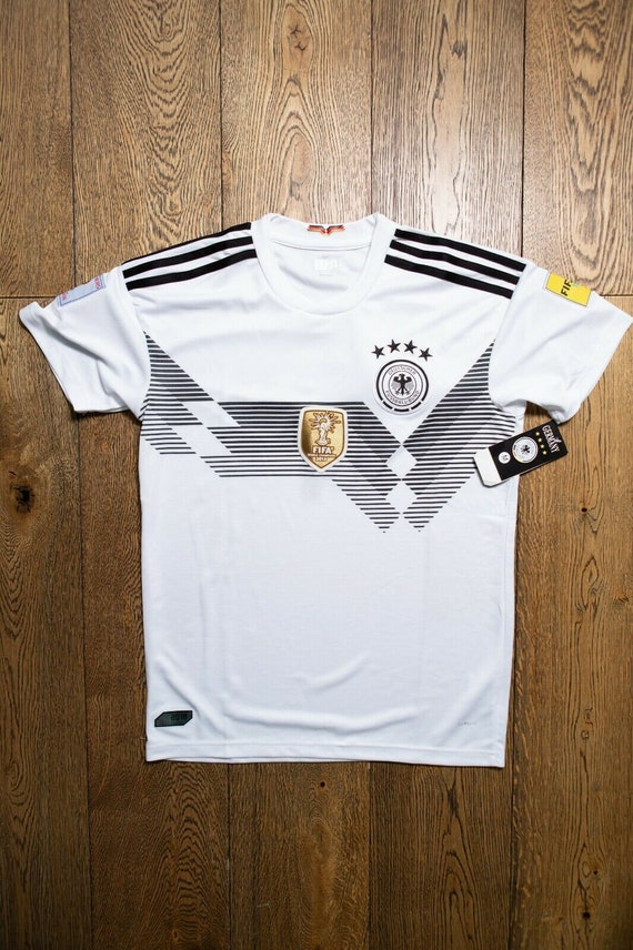 Adidas 2018 Fifa World Champion soccer Shirt and S