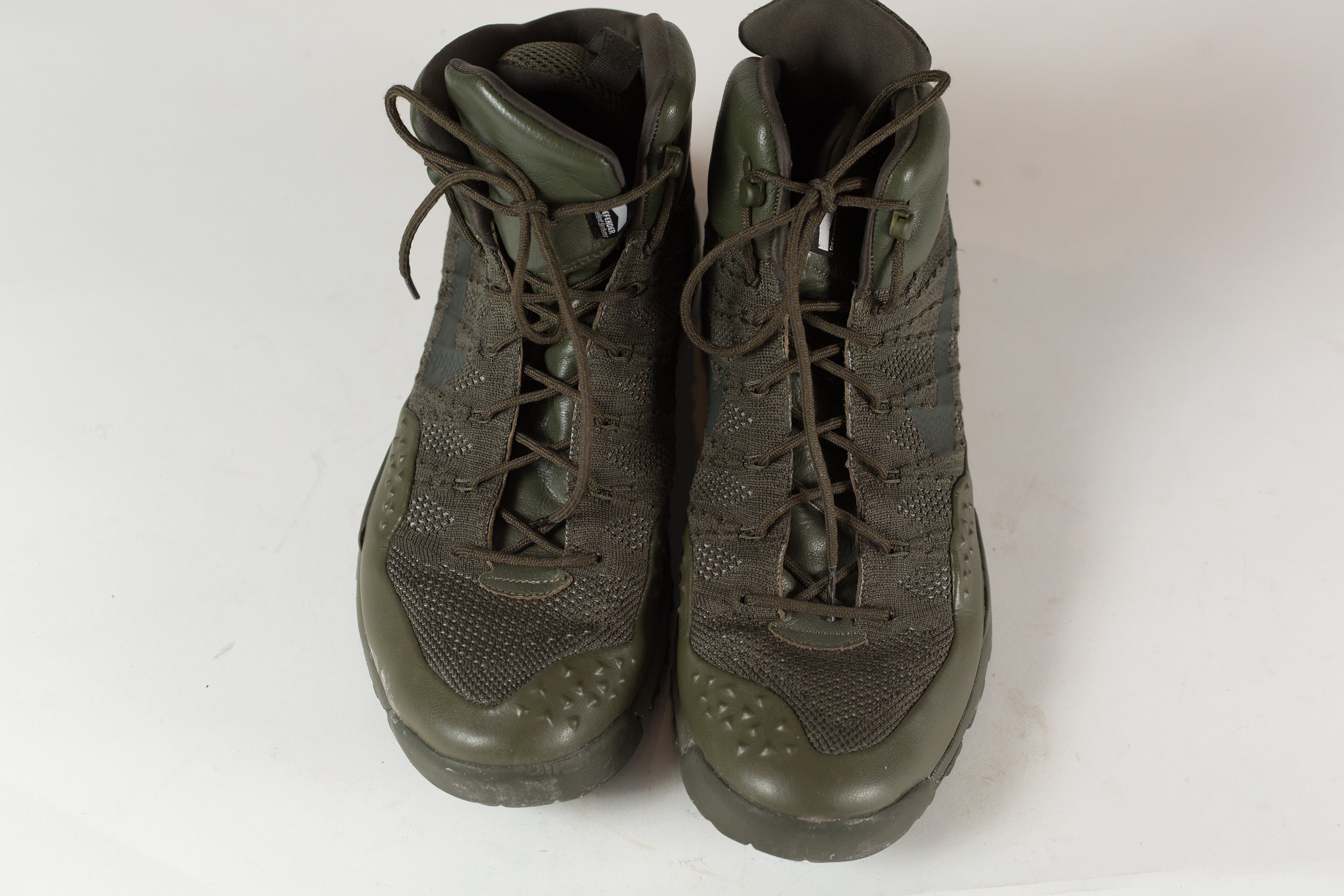 nike lupinek flyknit mens sneaker boot