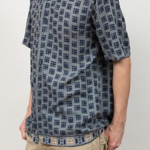 Vintage Geometric Shirt Men'sMedium Size Button up Casual Short Sleeved Blue Summer Beach Shirt image 4