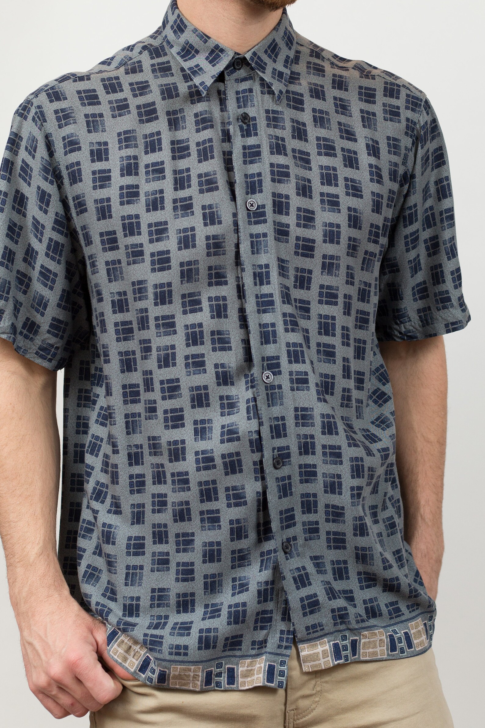 smedium shirts