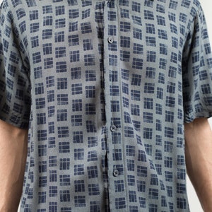 Vintage Geometric Shirt Men'sMedium Size Button up Casual Short Sleeved Blue Summer Beach Shirt image 7