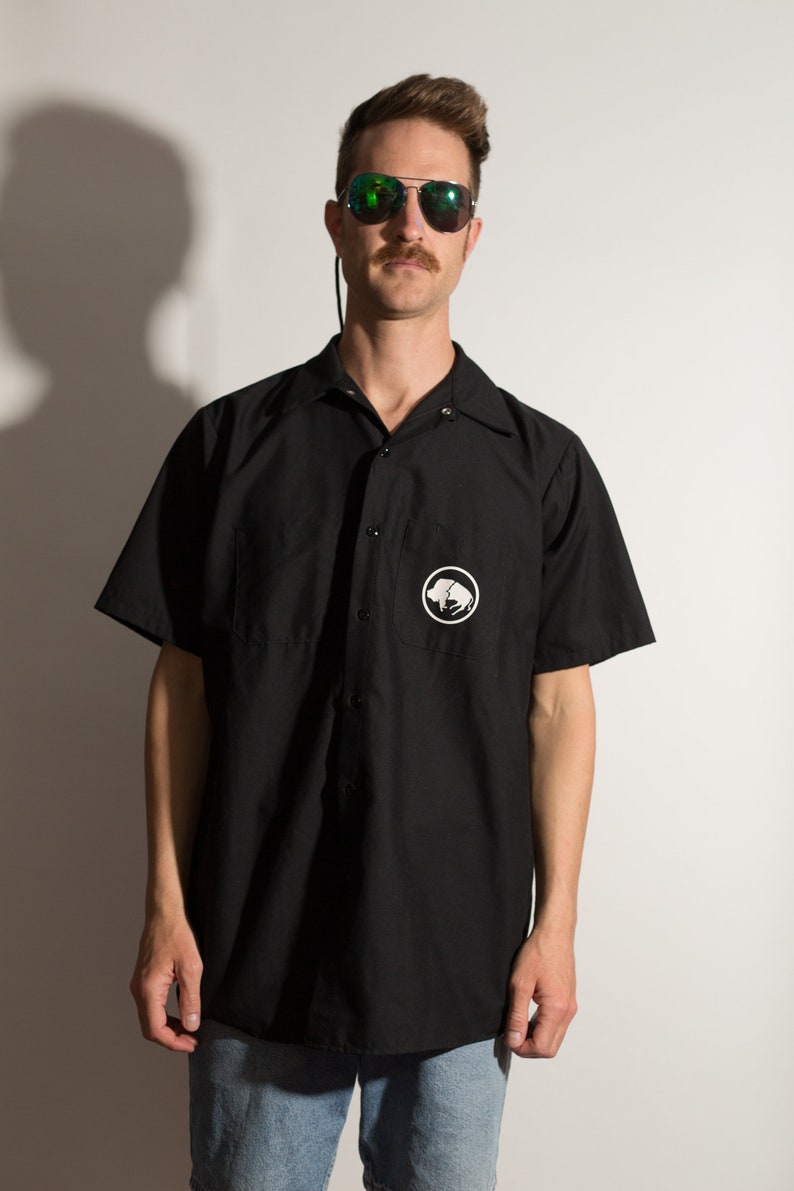 Men/'s Large Size Button Down Short Sleeve Shirt Buffalo Airways shirt Northwest Territories Vintage Black Airplane Shirt