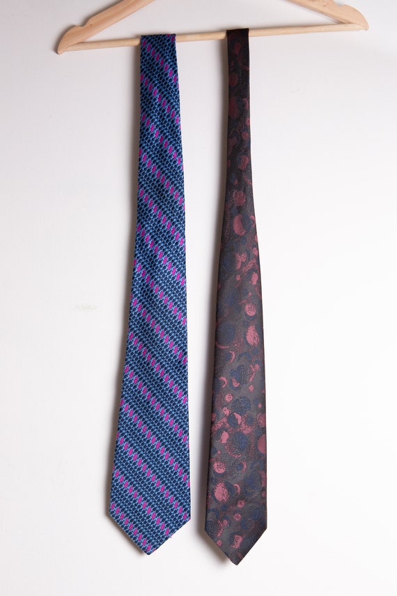 Vintage Neckties - 60's / 70's Geometric Pattern … - image 2