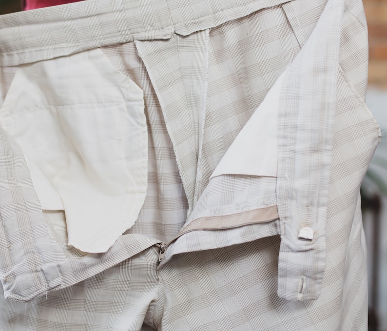 Vintage Grey Shorts Casual Preppy Dressy Office Summer Trunks Men/'s 34 Waist Size Striped Gray Pattern Shorts