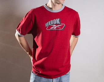 Vintage Reebok T-shirt - Mens or Women's Vintage Red Sports Tee