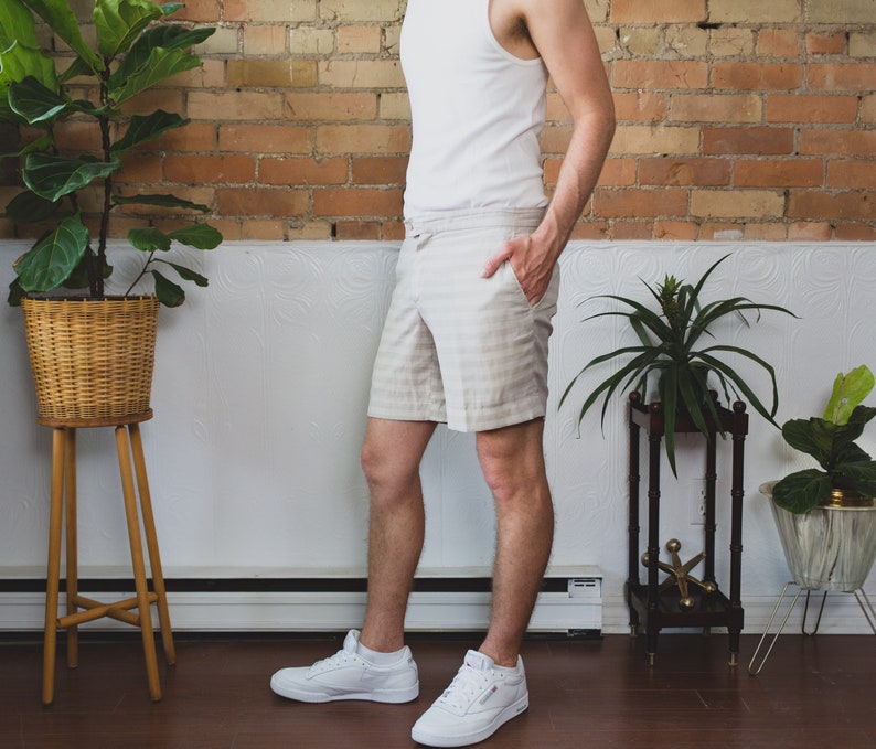 Vintage Grey Shorts Casual Preppy Dressy Office Summer Trunks Men/'s 34 Waist Size Striped Gray Pattern Shorts