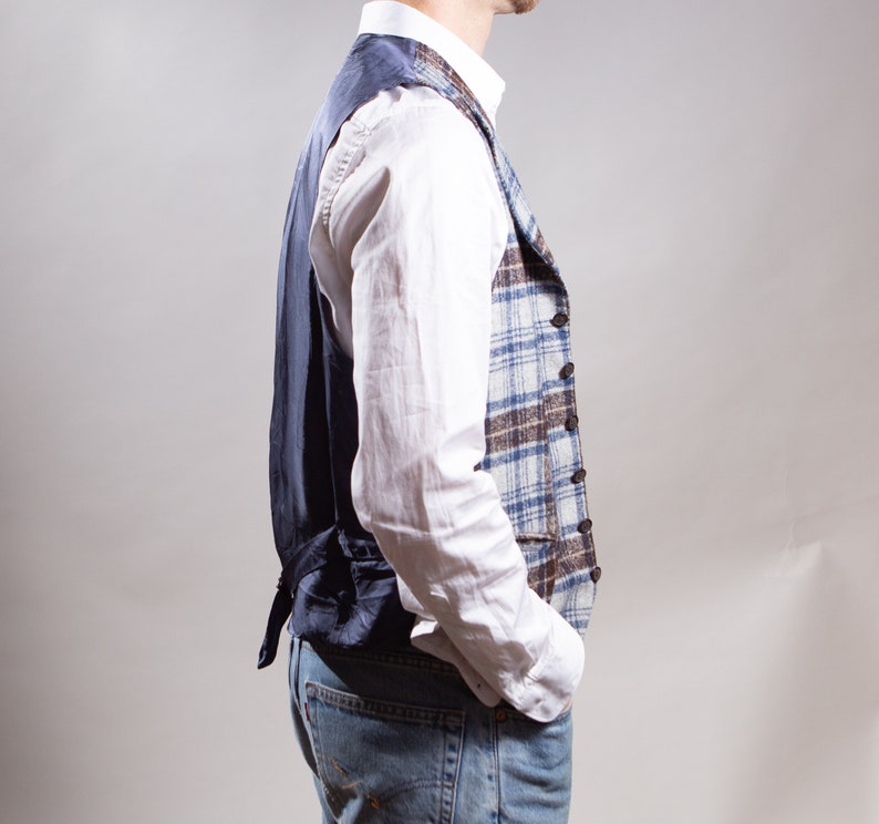 Alpaca Vest Icelandic Style Knit Geometric Knit Medium Size Wool Blend Button up Vest for Him or Her Scandinavian Fashion image 2