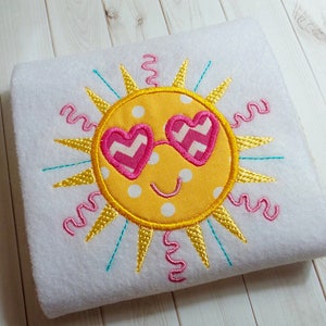 applique sun machine embroidery instant download, Cool sunglass sun, Girl sun, 4x4 5x7 8x8 hoop embroidery size, spring Shinny summer sun