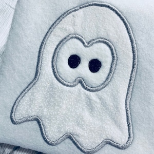 Applique ghost, machine embroidery ghost, Halloween ghost, instant download, applique machine embroidery design