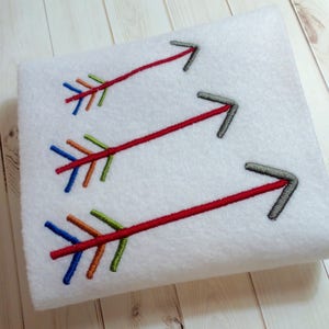 Embroidery arrow instant download design file, machine embroidery aztec arrow, sphere arrow, arrow design