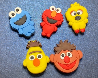 cookie monster croc charm