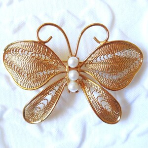Vintage Gold Metal Butterfly Brooch Pin Insect Weaved Pattern Highly Detailed