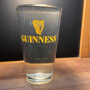 Vintage Guinness Logo Pint Beer Glass from 1997-2005 | Good Condition, No chips, No cracks, some scratches