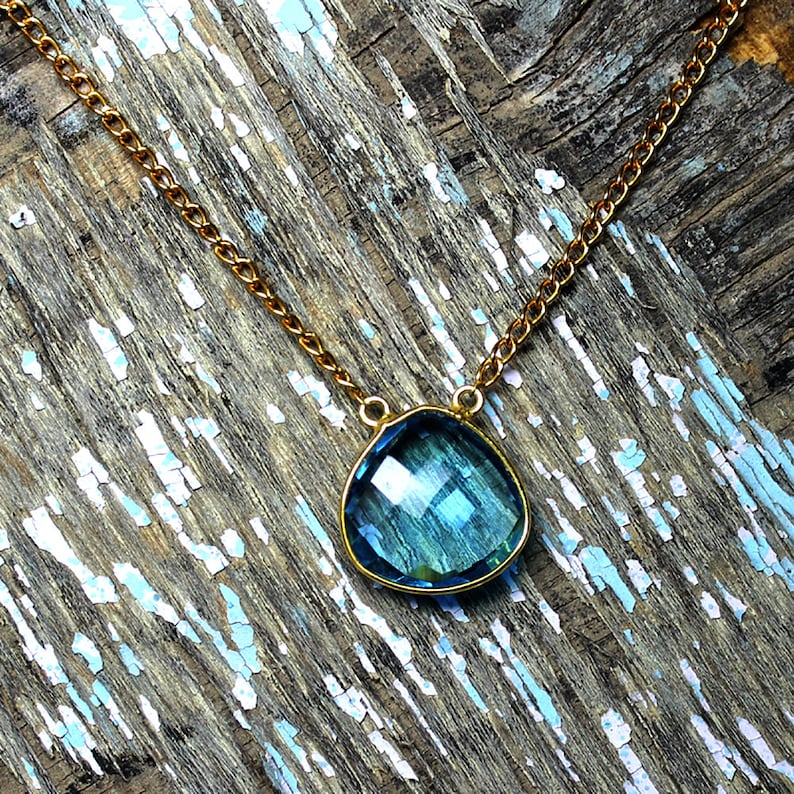 Beautiful Women Charm Pendant Blue Topaz Faceted Charm Beautiful Pendant Blue Topaz Pendant Blue Topaz Glossy Plated Connector Pendant