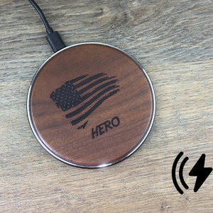Personalized Walnut Wood Wireless Charger, Qi Charging Pad Text Logo. iPhone15/14/13/12/11 Pro Max, Xs Max/XS/XR/X/8/8, AirPods 2 Samsung S