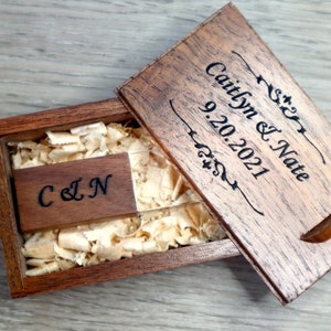 Custom Logo Text 32GB 64GB USB Drive with Box. Wedding Usb, 32GB Wooden Thumb drive, Personalized Usb, Flash Drive, Usb Stick Special Design