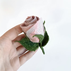 Felted Wool Rose Brooch: Gray & Pink Flower Pin, Handmade Jewelry