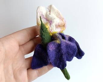 Purple violet white iris felt brooch, Flower felted brooch iris handmade, Wool felt flower brooch pin, Felted flowers iris, Gifts for women