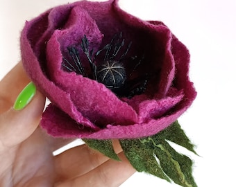 Handmade felt brooch violet poppy, Felted flower poppy brooch, Large wool felt jewelry handmade, Floral brooch pin, gift for mom, ecogift