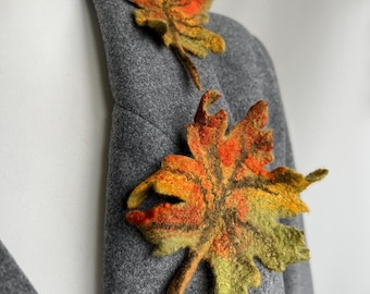 Fall Coat Pin Set, Wool Leaf Brooches, Autumn Beret Accessory, Handmade Felt Jewelry