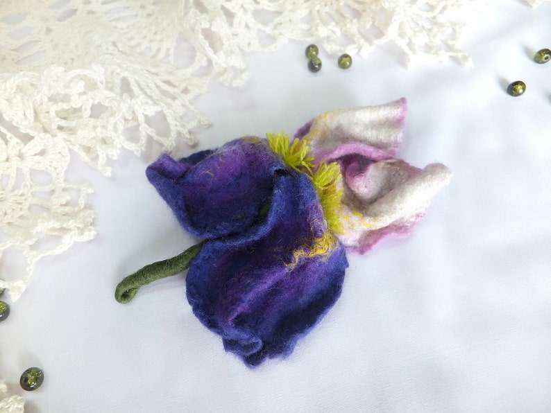 Flower Iris Felted Brooch Purple Iris Violet Brooch Wool Etsy