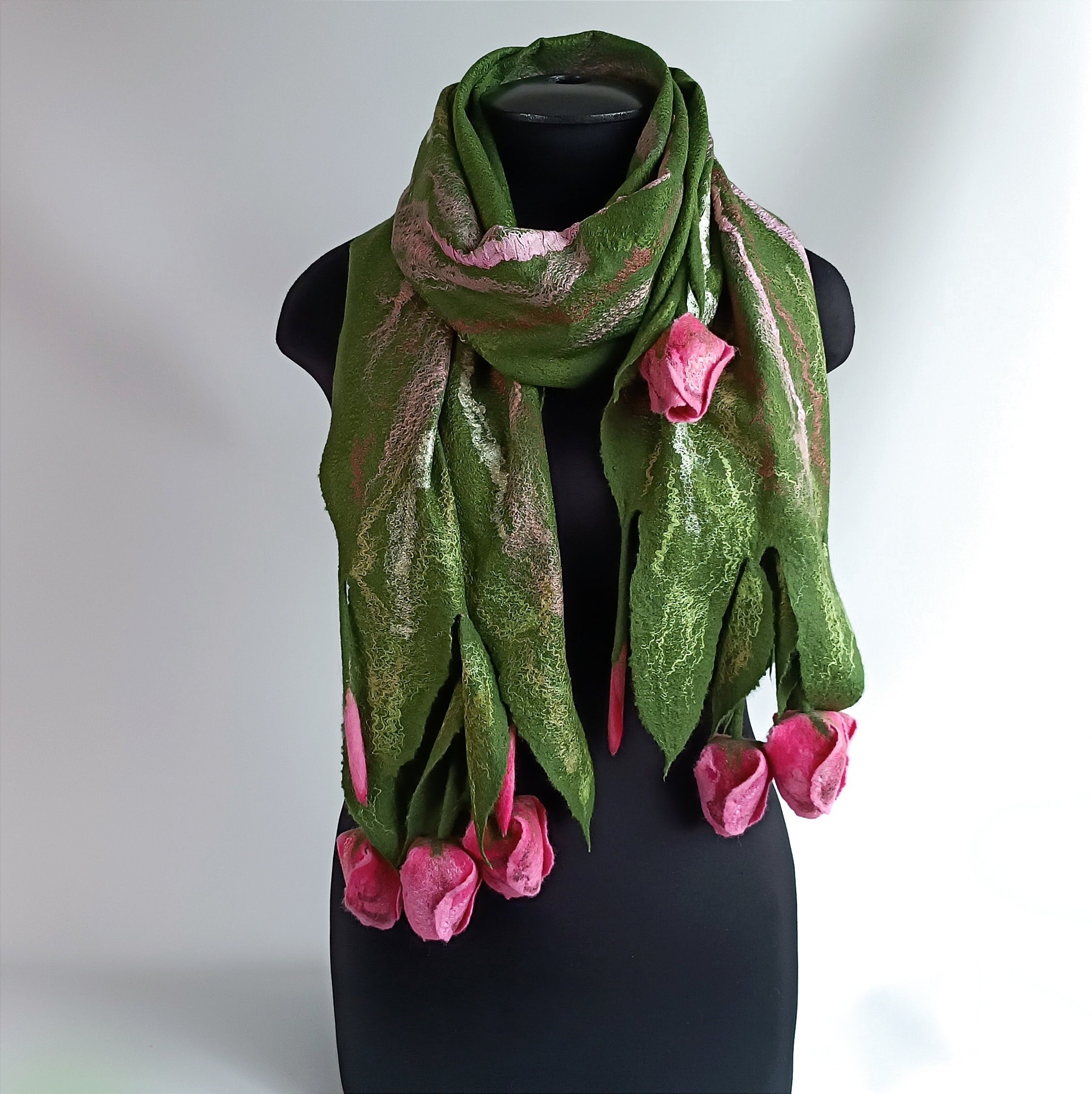 ＊韓国＊［FRAGFARM］Butterfly Needle Flower Scarf Set T 3C 7814_source_1736876885.jpg