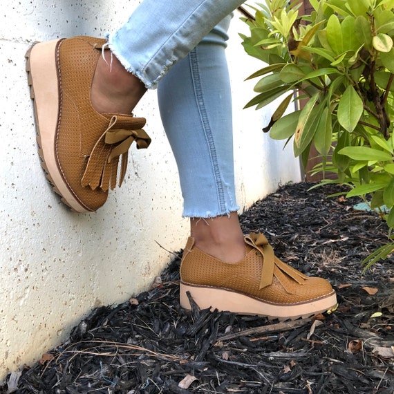 womens oxford wedge shoes