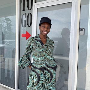 Gorgeous African short kimono   Dress Ankara Kente Print African Jacket, African Print attire Dress.