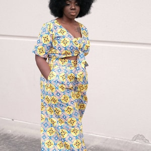 ON SALE African clothing for women Ankara print women 2 set of crop top with baggy pants African fashion African clothing African attire