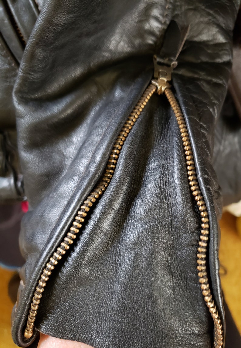 Vintage Ladies Langlitz Cascade Leather Jacket 70s 80s Black Brass Steerhide or Horsehide Moto Biker Motorcycle Perfecto Custom Small 4-6 image 8