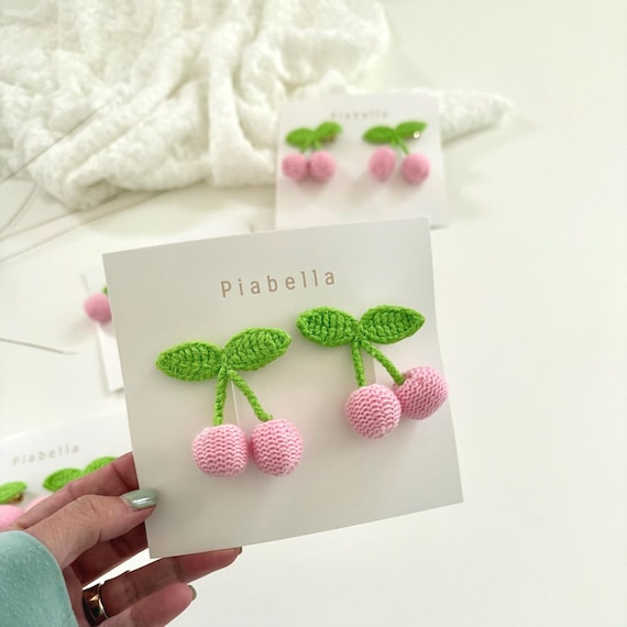 Cherry hair clips. Crochet hair clips. Cherry hair accessory. Crochet cherries for hair. Gift for girls. Hair clips.