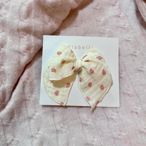 Valentine's Fable Bows.  Boho Heart Bow. Boho Bow. Fable bow for girl. Fable bow for mom. Heart Bows for gift. Fable Bow