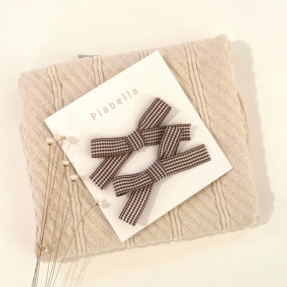 Hair bow for Girl. Bow for little children. Little girls hair bow. Clip for baby bow. Mini Hair Bows. FallBow.