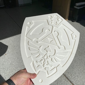 DIY KIT- Zelda - Hylian Shield- Breath of the Wild - 3D Printed