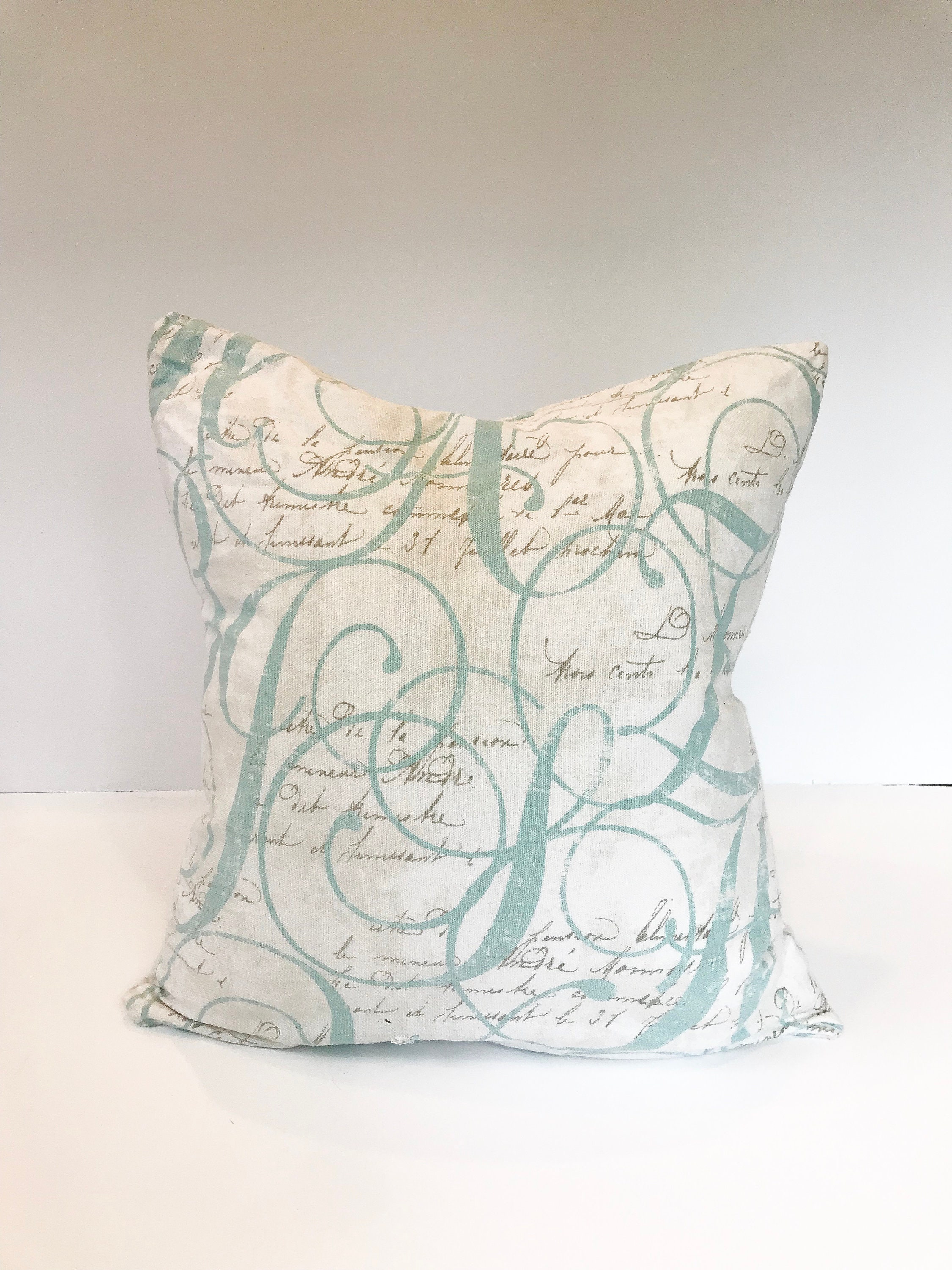 script throw pillows