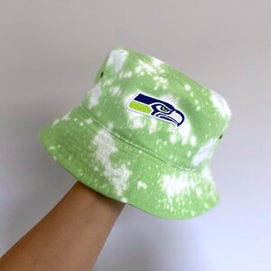 Sea Hawks Reverse Tie Dye Bucket Hat 