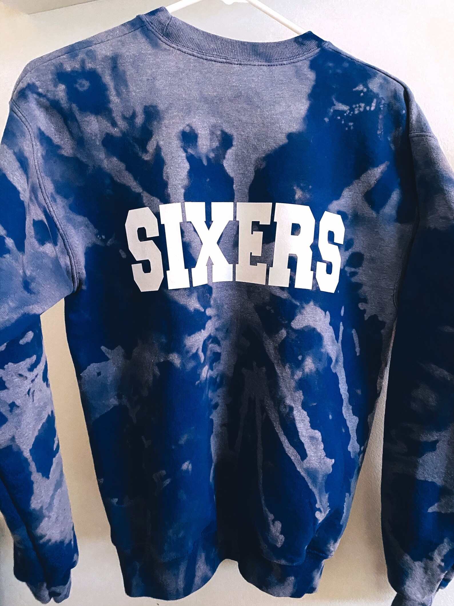 sixers sweatshirt mens