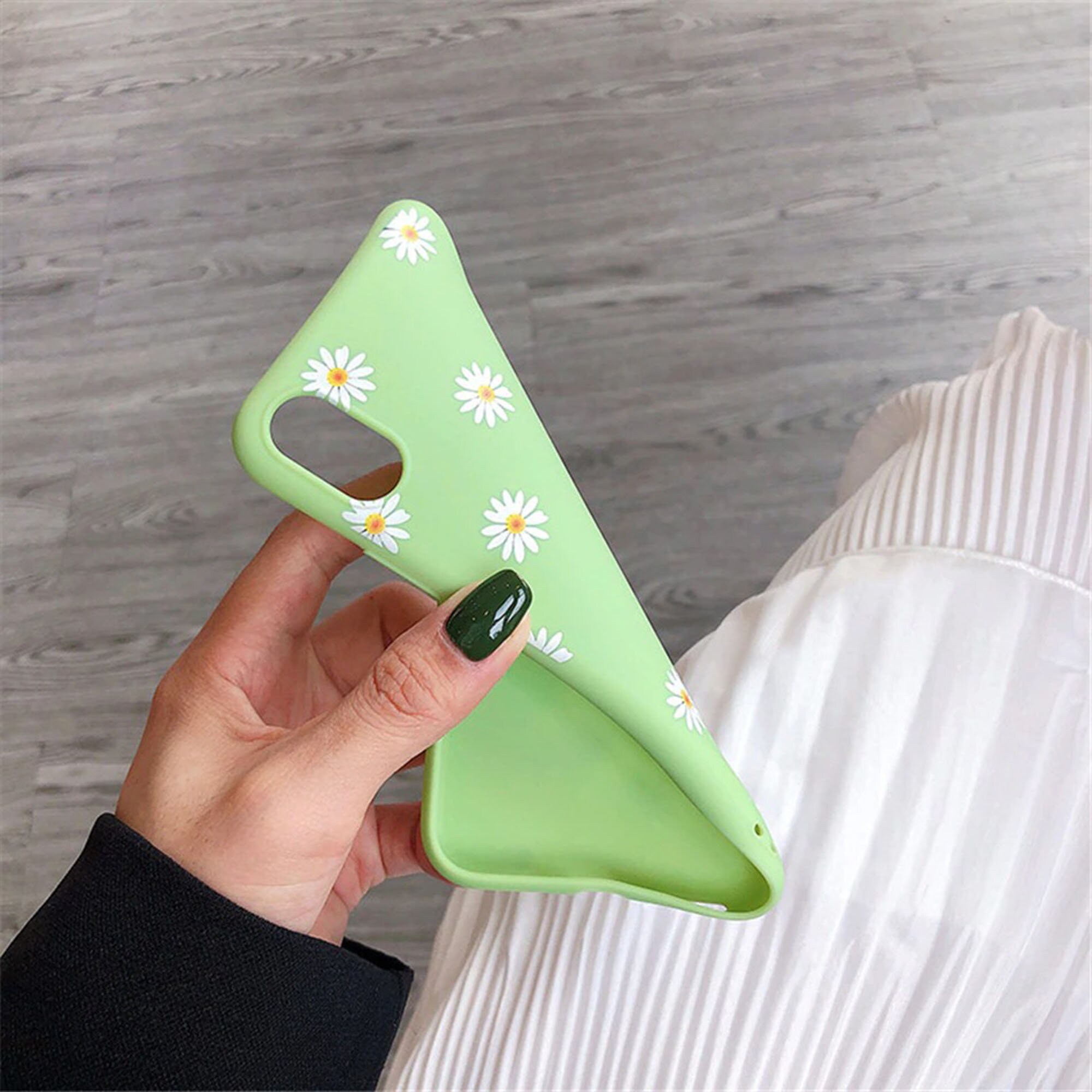 Retro Daisy Floral Phone Case iPhone 12 11 Pro Max case iPhone Etsy